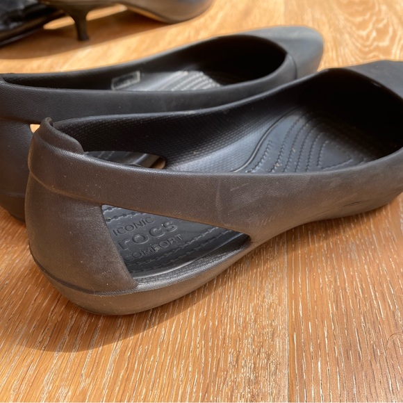 Crocs black sandals - Picture 2 of 3